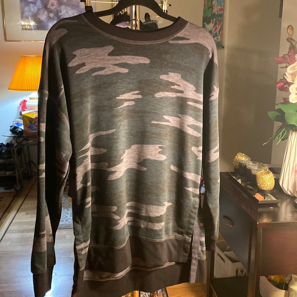Army Black Green LongSleeves.